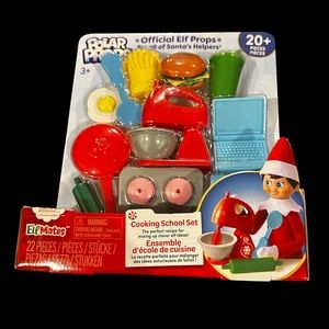 ❤️ NIB ELF ON THE SHELF PROPS. 20 piece set